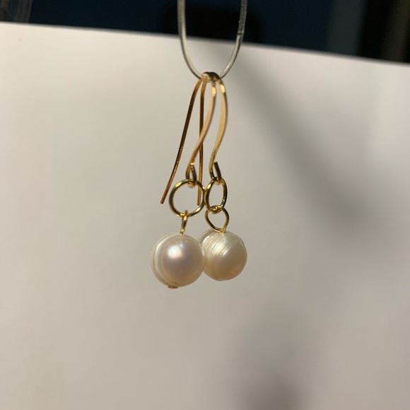Genuine Pearl Drop Earrings NWT - Picture 3 of 12